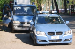 PoliziaAuto1